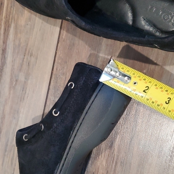 NEW Born Tahoe Women's in Black Distressed Clog shoes boots heels leather - Picture 10 of 10